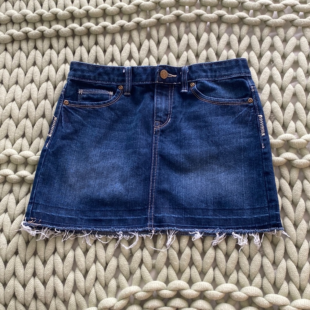 Old Navy kids denim skirt size 14